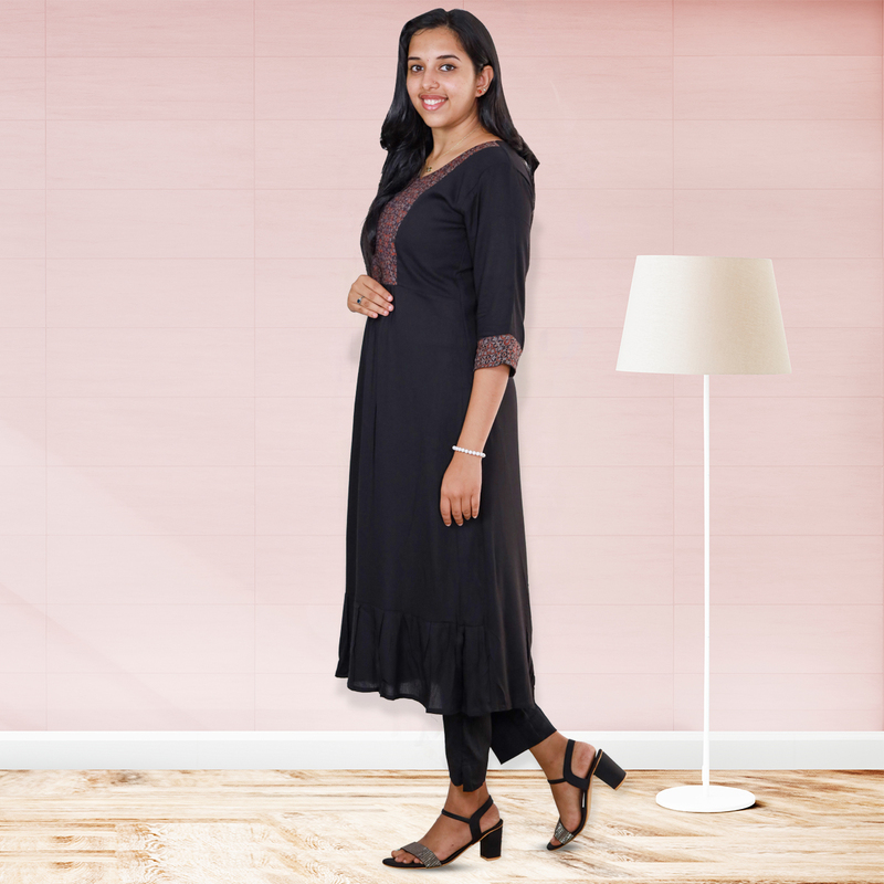 anjali wringle reyon with ajrakh cotton floral  patch  top-black with patch