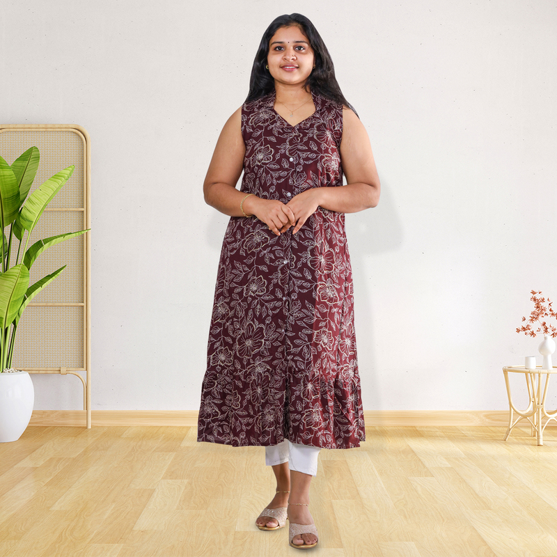 Angel feeling foil printed sleeveless A- line maroon floral top