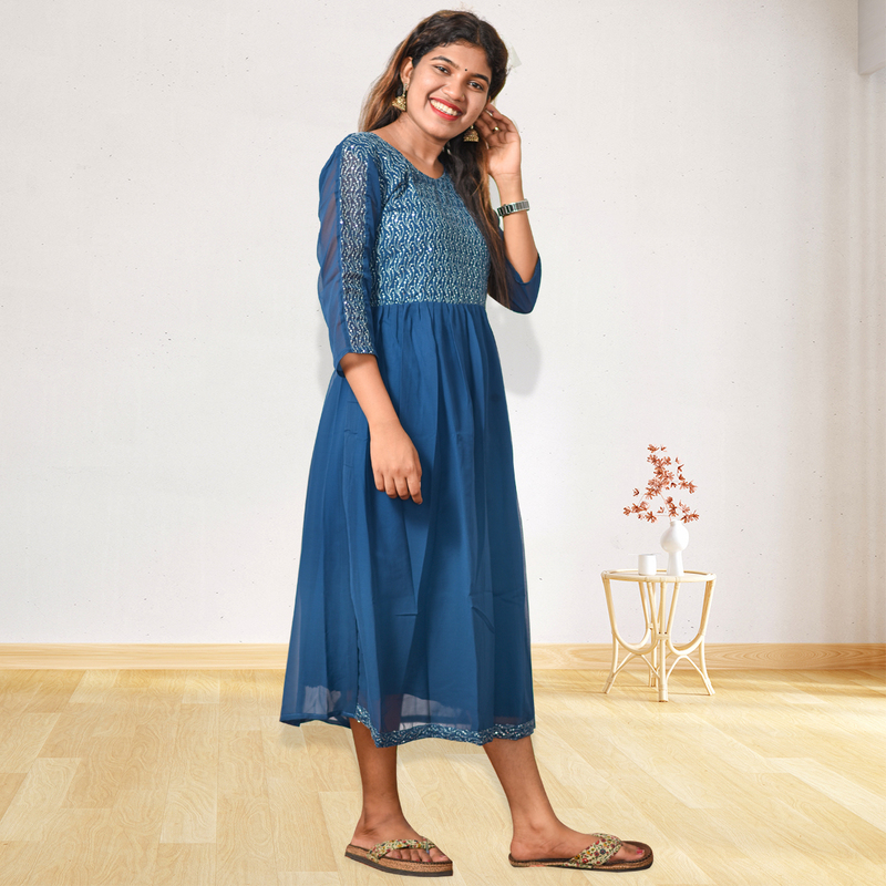 Laya Fox Navy Blue Laya Fox Navy Blue