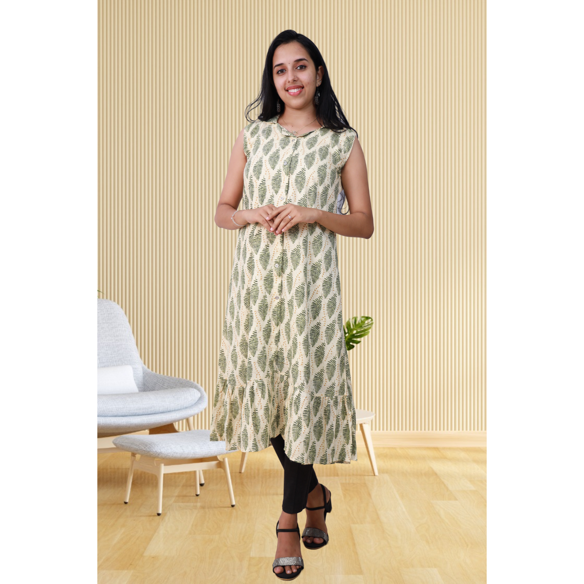 Shiya Sleeveless White and Green Leafy Print Shiya Sleeveless White and Green Leafy Print